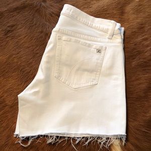 Joe’s jeans shorts white cut off style size 31